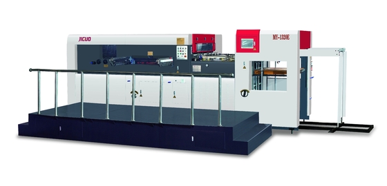 comprar Precisión de 0,18 mm Máquina de corte semi-automática a presión para el tamaño máximo del papel 1500 × 1105 mm online manufacture